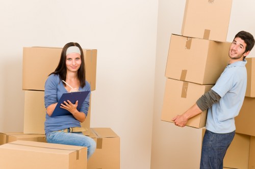 Local moving van handling furniture in Balham with access challenges